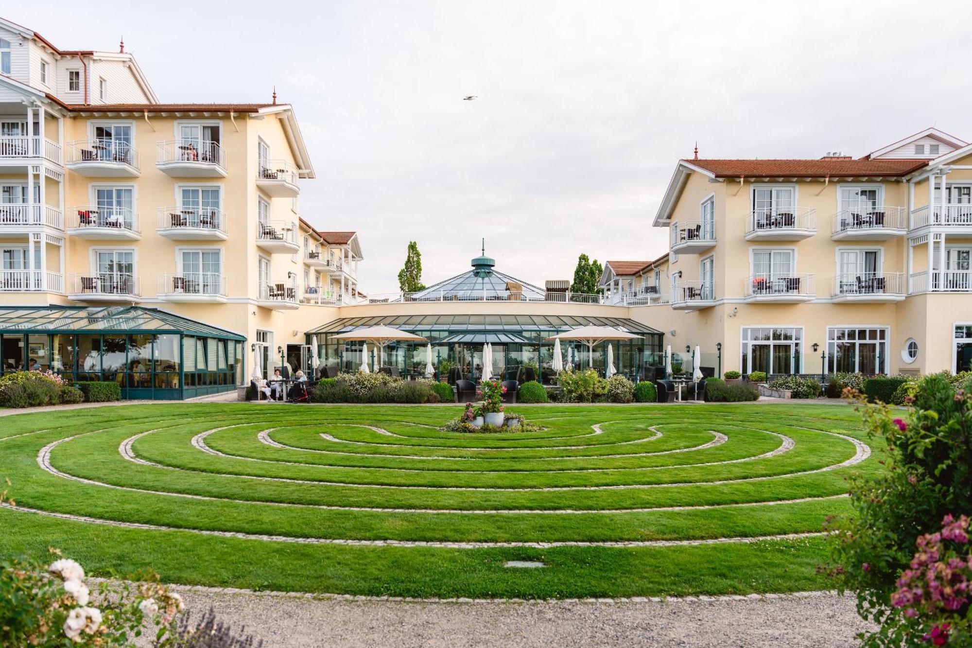 A-Rosa Ostseehotel Ostseebad Kühlungsborn Kültér fotó